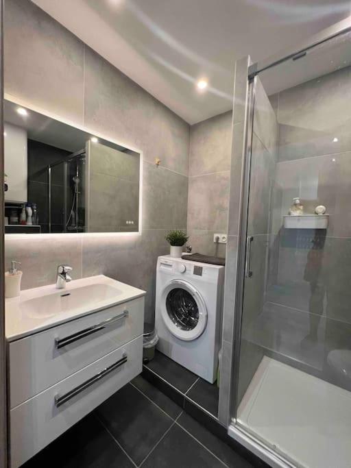 Adorable Appartement Strasbourg Neudorf Parking Sous Sol Exteriér fotografie